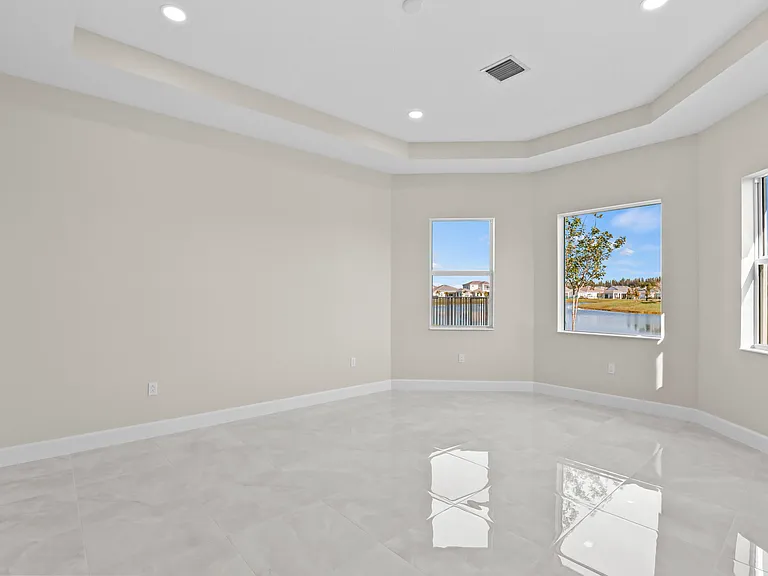 14823 Wildwood Cir — Photo 33