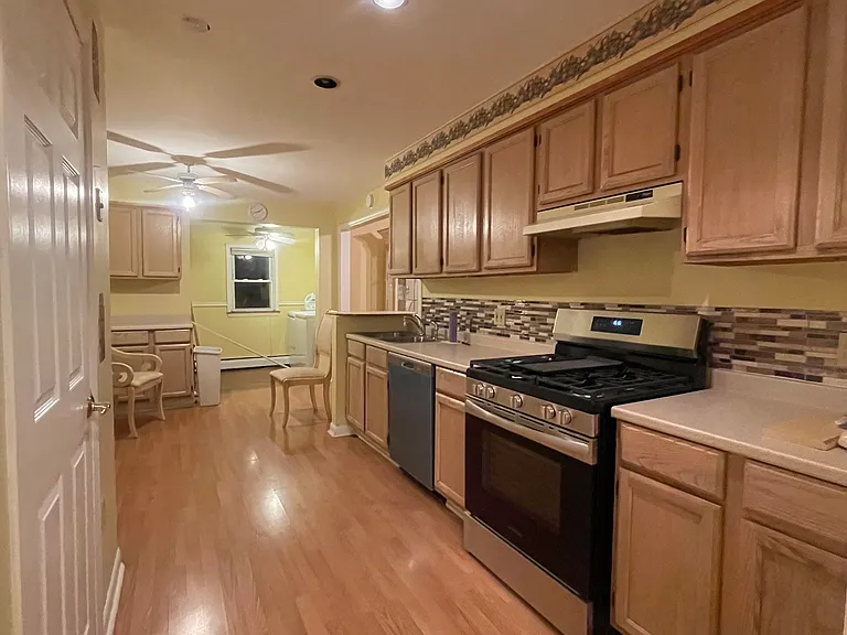 20 Wegman Ct #1 — Photo 5