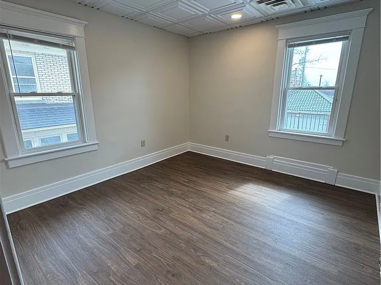117 W Humboldt Pkwy #B — Photo 8
