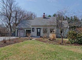 2416 Loudon Pl, Niskayuna, NY 12309