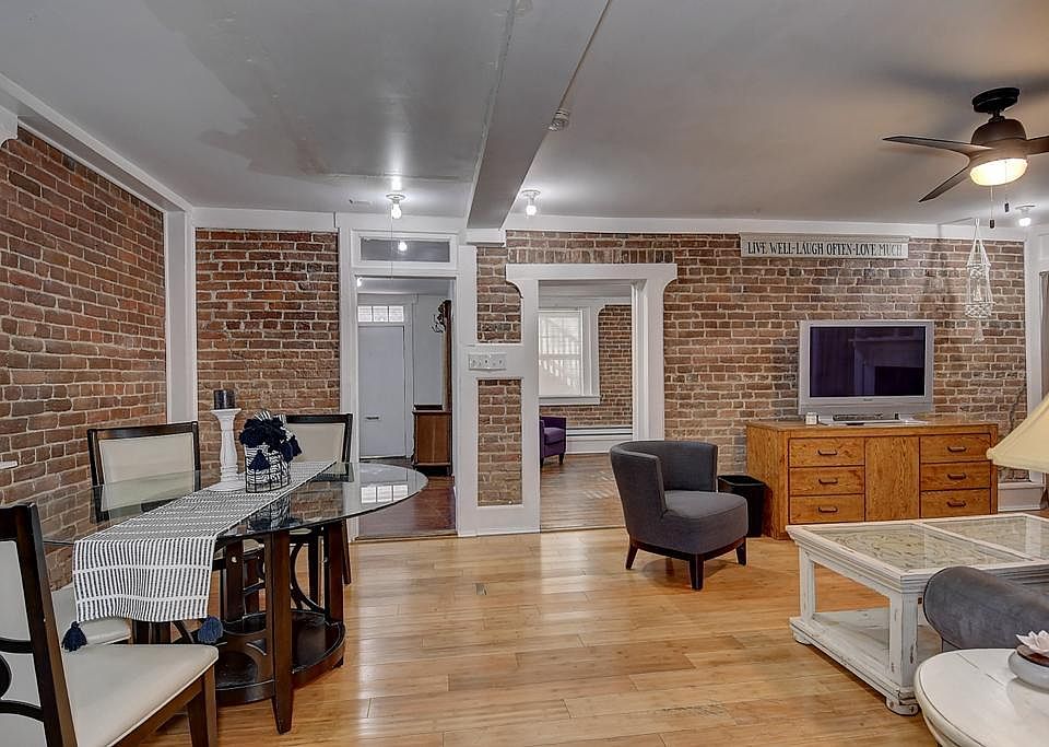 1st image of 426 South St Unit 1