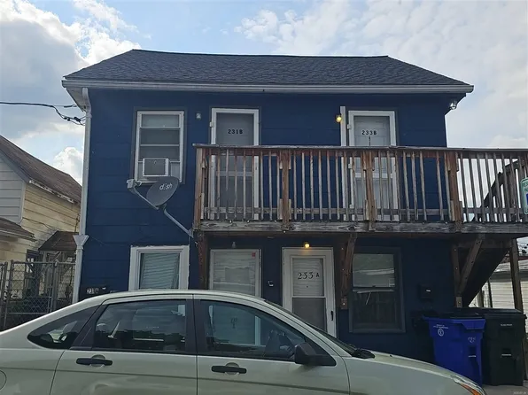 231 Alexander Rear St, Hagerstown, MD 21740
