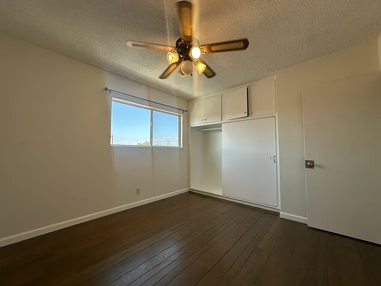 13314 Cordary Ave — Photo 12