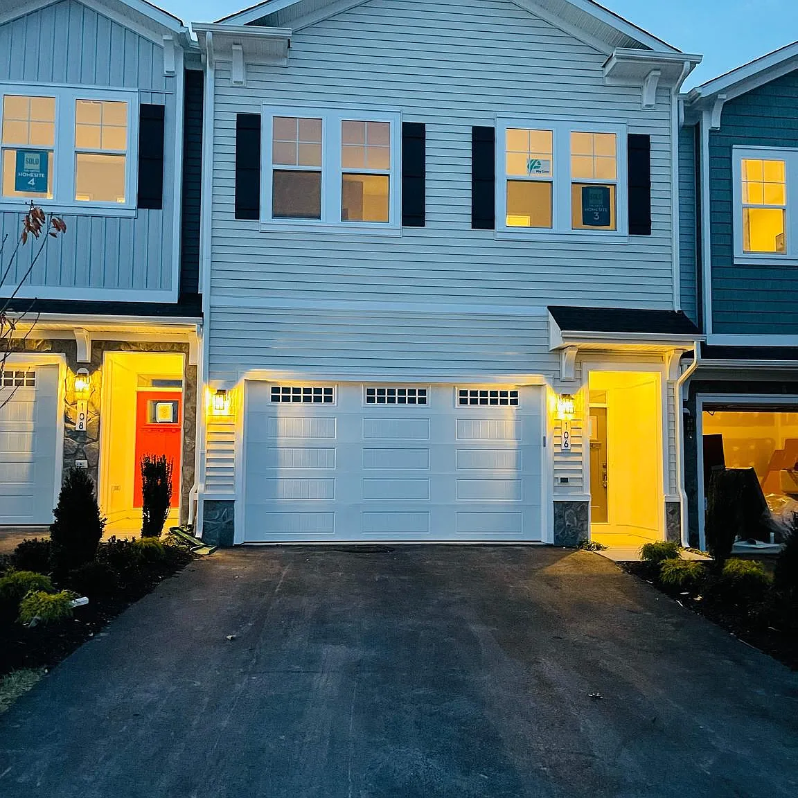3 bed, 2.5 bath, 2152 sqft, $2,595 — Photo 2