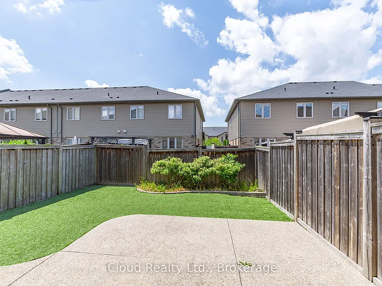 113 Echovalley Dr — Photo 45