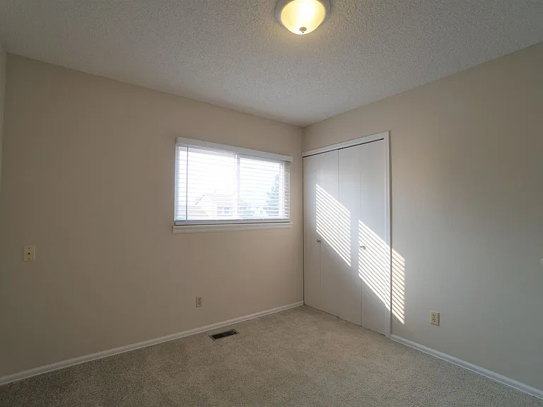 3460 Sun River Pl — Photo 18