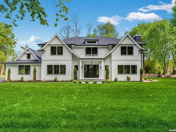 254 Shore Road, Mount Sinai, NY 11766