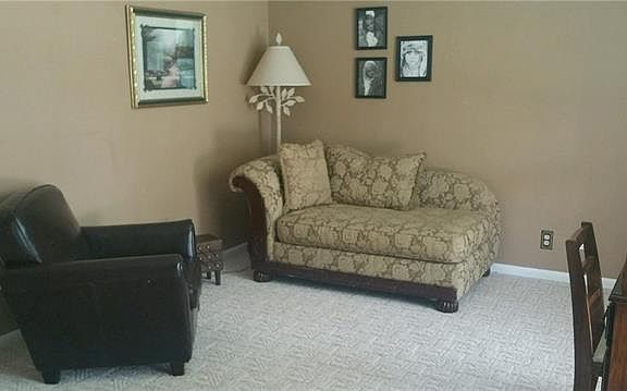 2nd image of 1032 Idlewood Ave