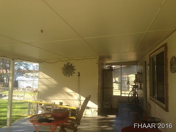 4th image of 800 Skyline Ave