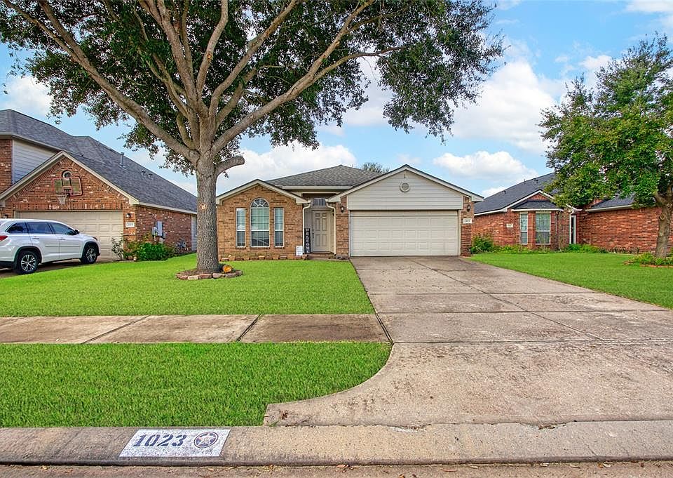 1st image of 1023 Escambia Way Drive