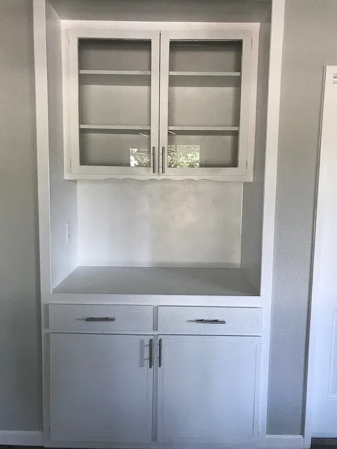 2248 North Gowdy Street — Photo 3