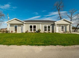 2704 Sam Wilson St #B, Houston, TX 77020