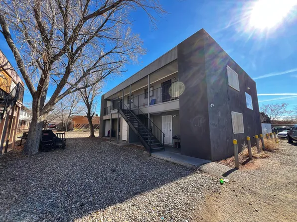 136 General Arnold St NE, Albuquerque, NM 87123