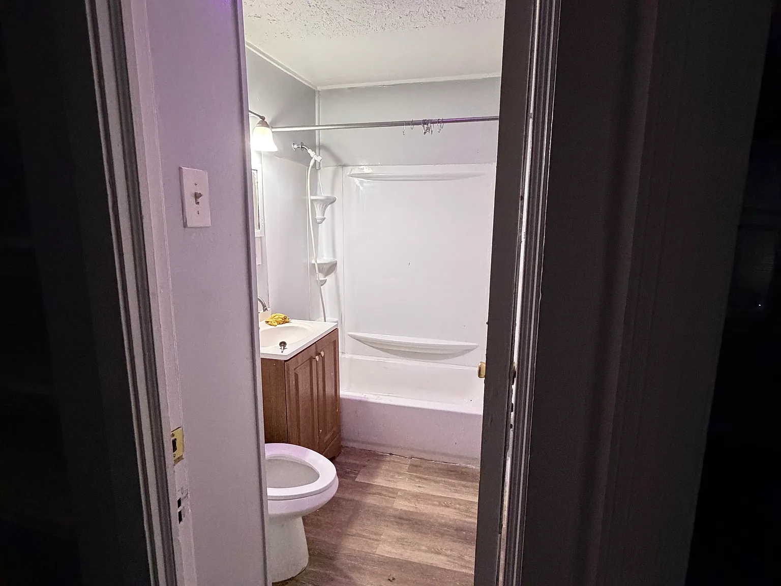 2 bed, 900 sqft, $1,200 — Photo 4