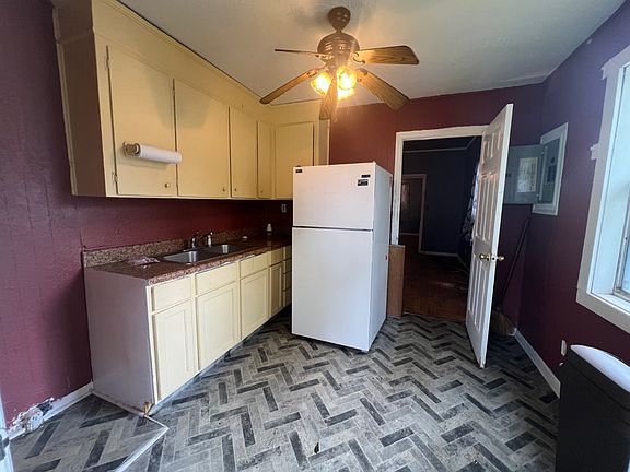 3rd image of 1 Burke Ave