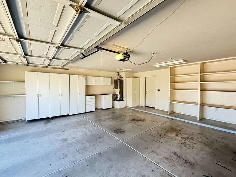 885 W Aloe Pl — Photo 21