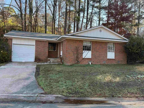 2301 Ridge Park Dr, Little Rock, AR 72204