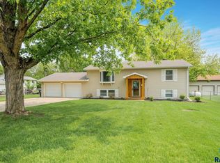 210 N Main Ave, Tea, SD 57064