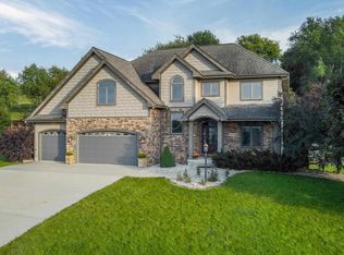 3419 Whistling Wind Way, Sun Prairie, WI 53590