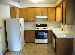 418 Hamilton St APT 1, Medford, OR