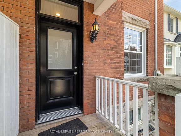 3rd image of 72 Springfield Rd