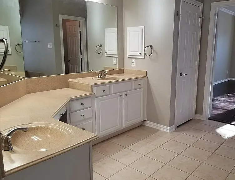 806 Cascades Dr — Photo 29