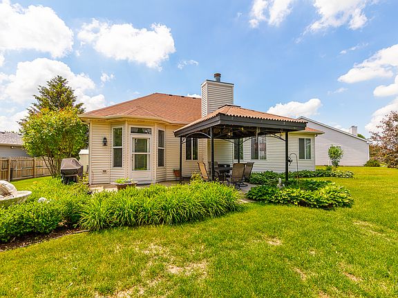 2nd image of 12134 Catalpa Ct