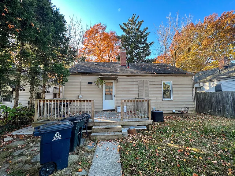 2738 Allegheny Ave — Photo 25