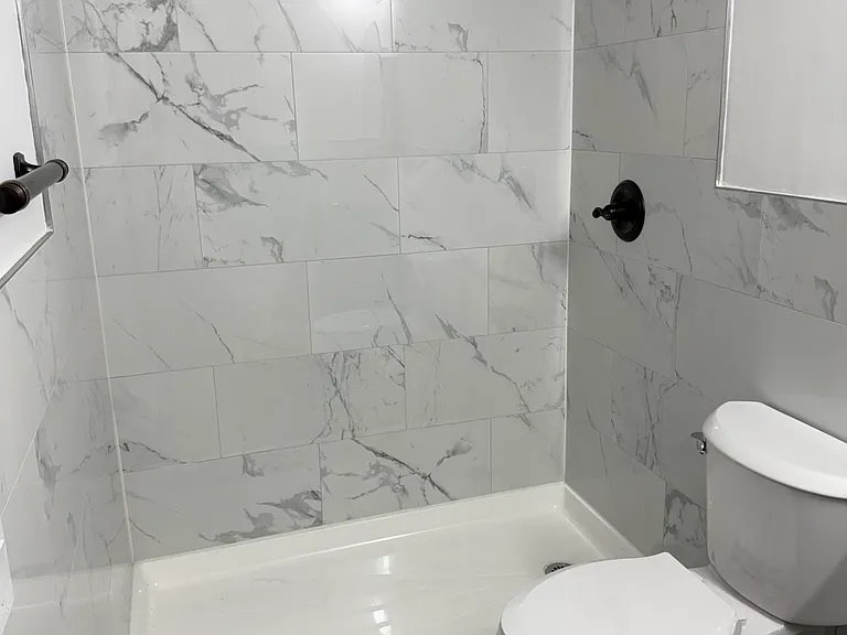 12 Juniper Ln #B — Photo 16