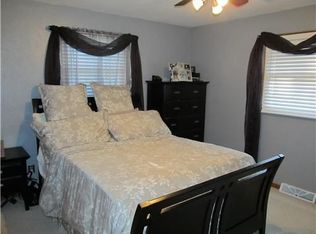 51811 Purdue Ct, Granger, IN
