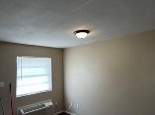 1219 Kingston Dr APT B, Wharton, TX 77488