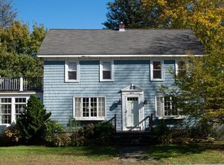 3052 Main Rd, Tiverton, RI 02878