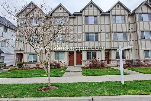 13747 SW Silent Fox Ter Photo 1