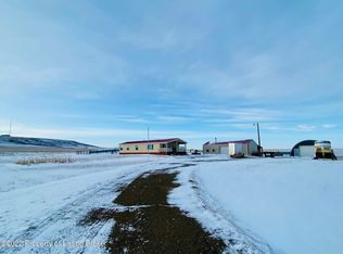 10765 33rd St SW, Dickinson, ND 58601