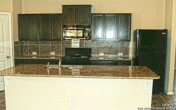 3rd image of 1437 Anise Ln