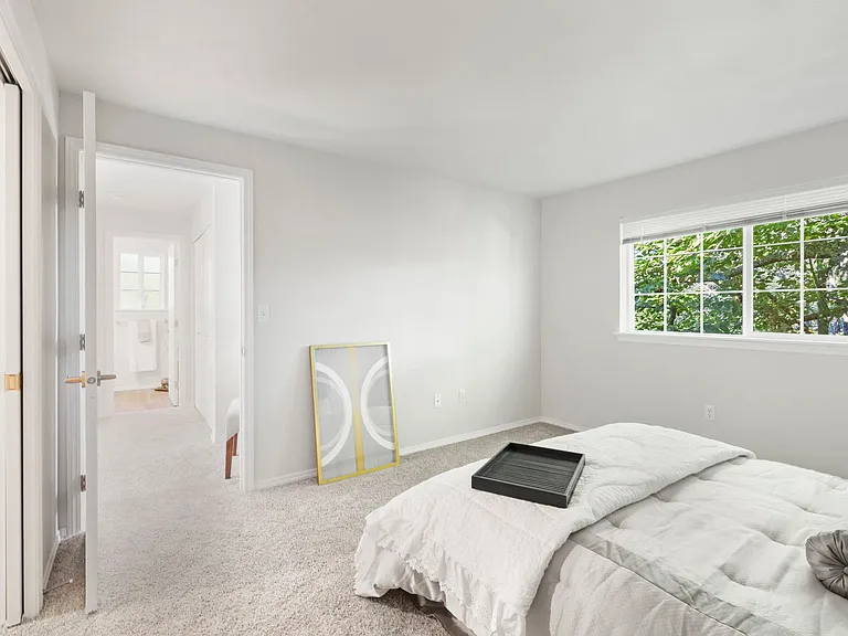Water's Edge Townhomes — Photo 25
