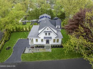 36 Cognewaugh Rd, Cos Cob, CT 06807