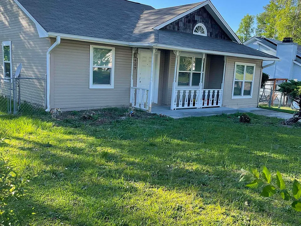 409 Greenlake Dr