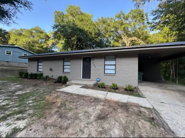 1327 Mixon School Rd, Ozark, AL 36360