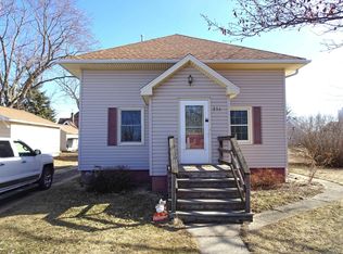 214 N Rutledge St, Paullina, IA 51046