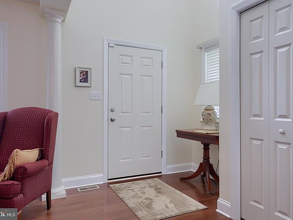 4th image of 309 Wissler Way