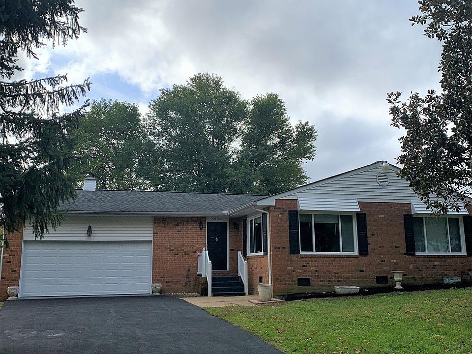 1st image of 5009 Blake Dr