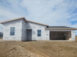 690 Knight St, Sheridan, WY 82801