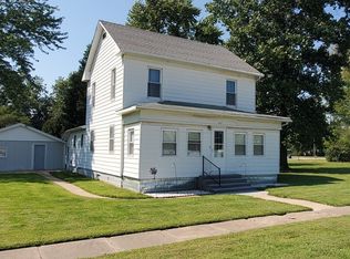 213 N Front St, Ramsey, IL 62080