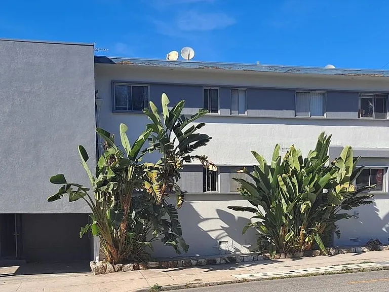 155 Entrada Dr #9 — Photo 2