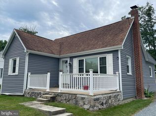 13113 Pennersville Rd, Waynesboro, PA 17268