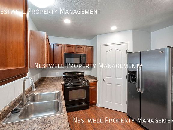 2nd image of 1805 E American Way APT 10