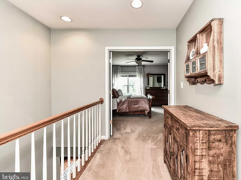 14104 Flicker Ct — Photo 36
