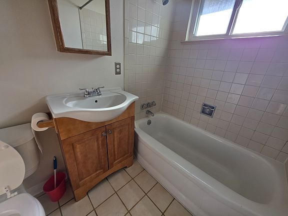 3rd image of 5700 W Virginia Ave