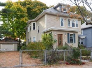 26 Garnet Rd, Boston, MA 02132